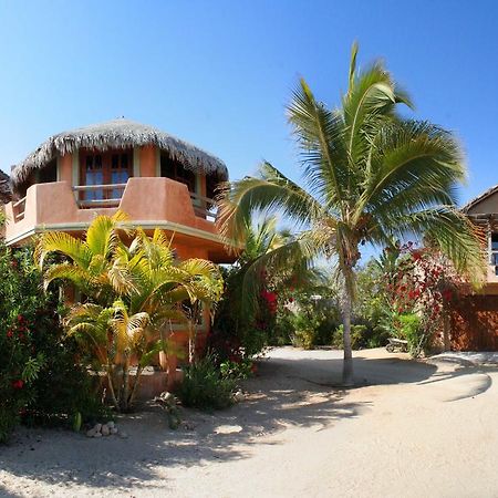 Flora Del Mar Todos Santos Exterior photo