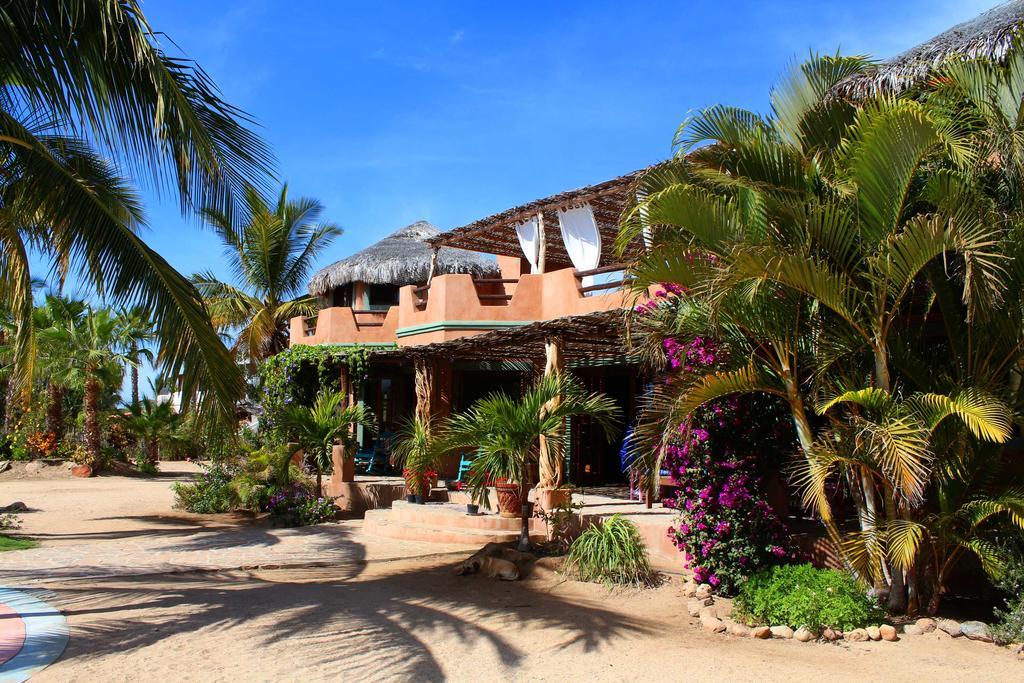 Flora Del Mar Todos Santos Exterior photo