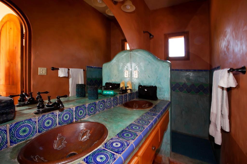 Flora Del Mar Todos Santos Exterior photo